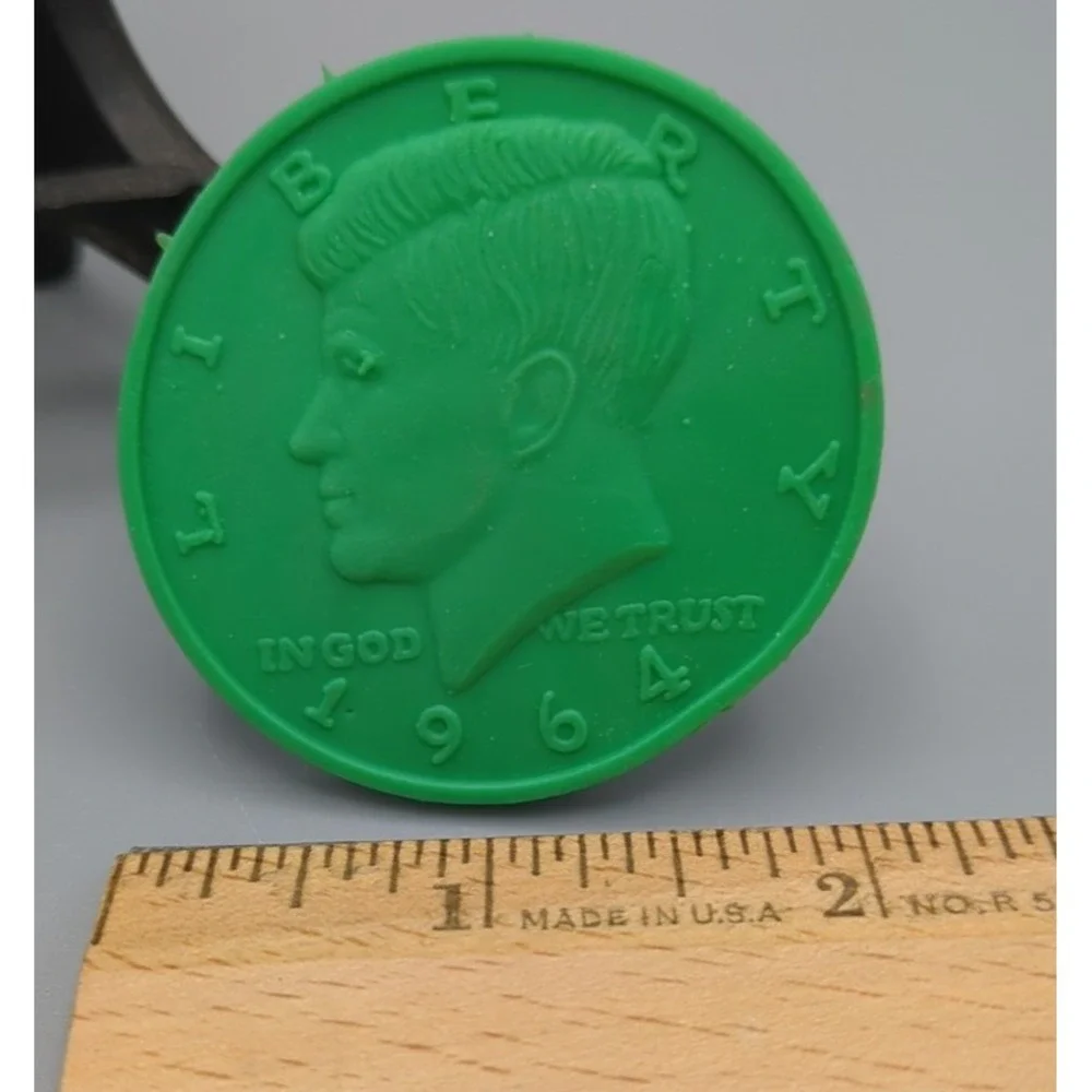 Novelty 1964 JFK Kennedy US‎ Half Dollar Eraser Green Rubber Error Coin Gag Gift